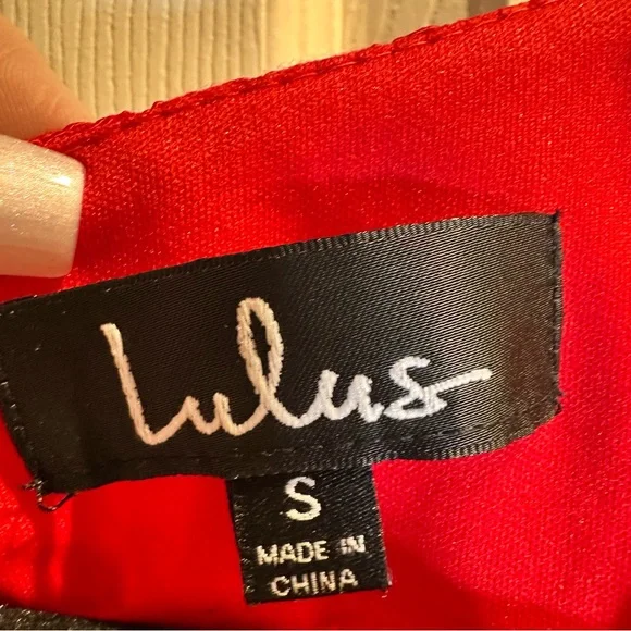 Lulu's Red Sleeveless Plunge Neck Maxi Gown for Cocktail - Picture 6 of 10